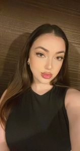 Cassie Lenoir Age, Net Worth, Career, Family, Height Bio 2024. - Celeb