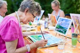 Ways for Elders to Cultivate Emotional Strength Through Hobbies